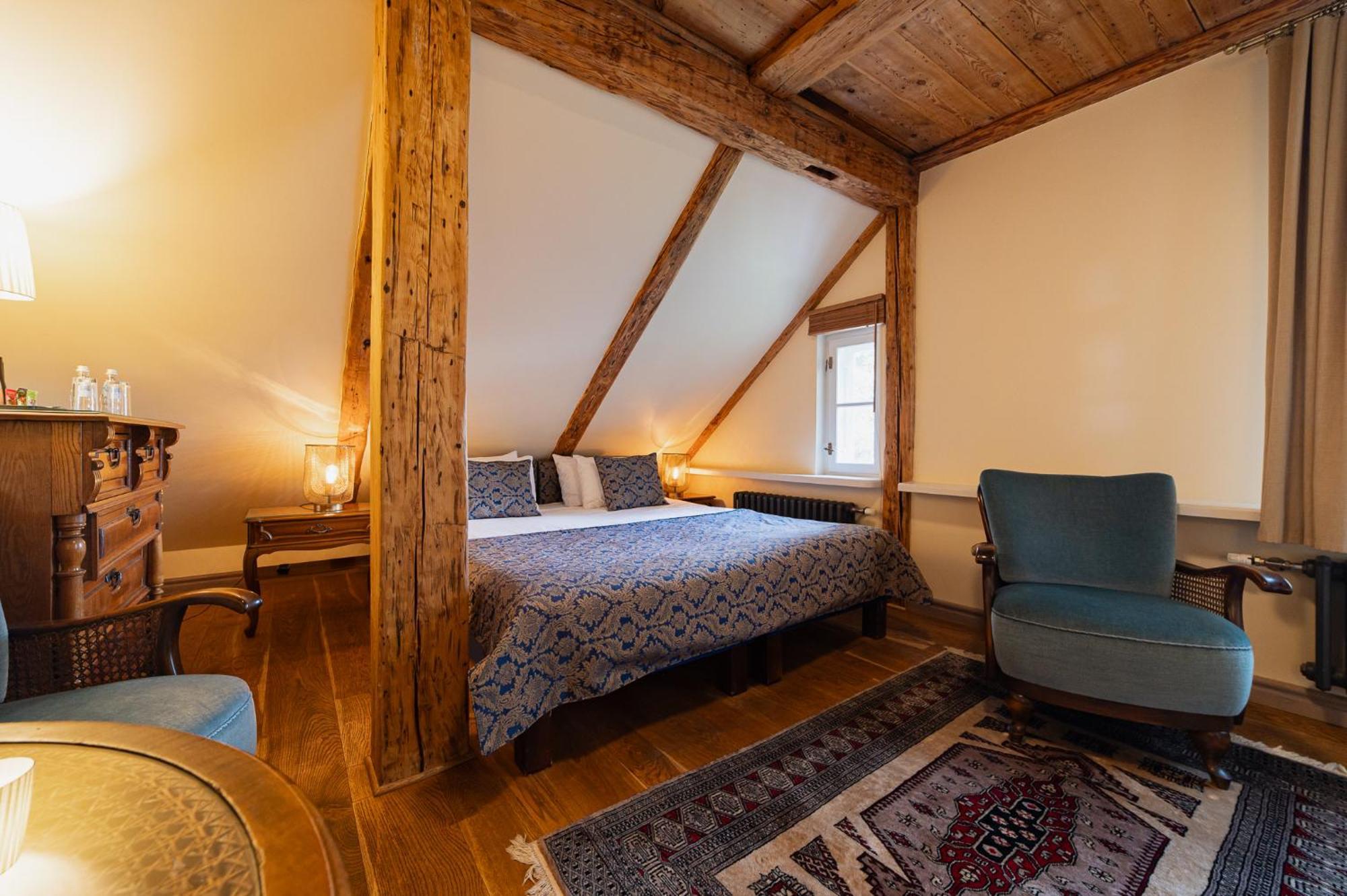 Boutique Hotel Virkas Muiza Kuldīga Стая снимка