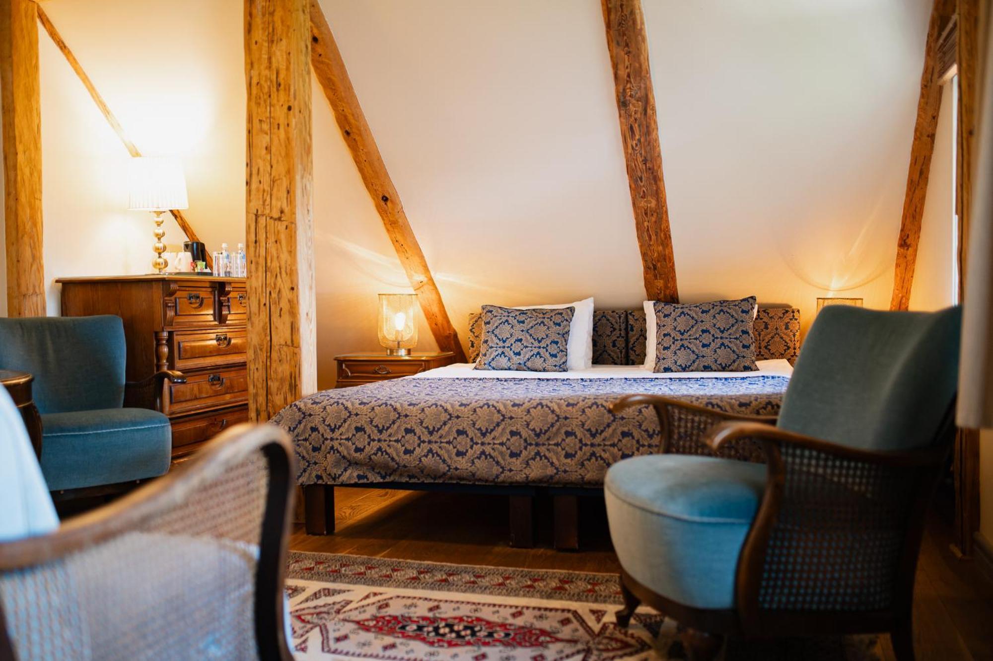 Boutique Hotel Virkas Muiza Kuldīga Стая снимка